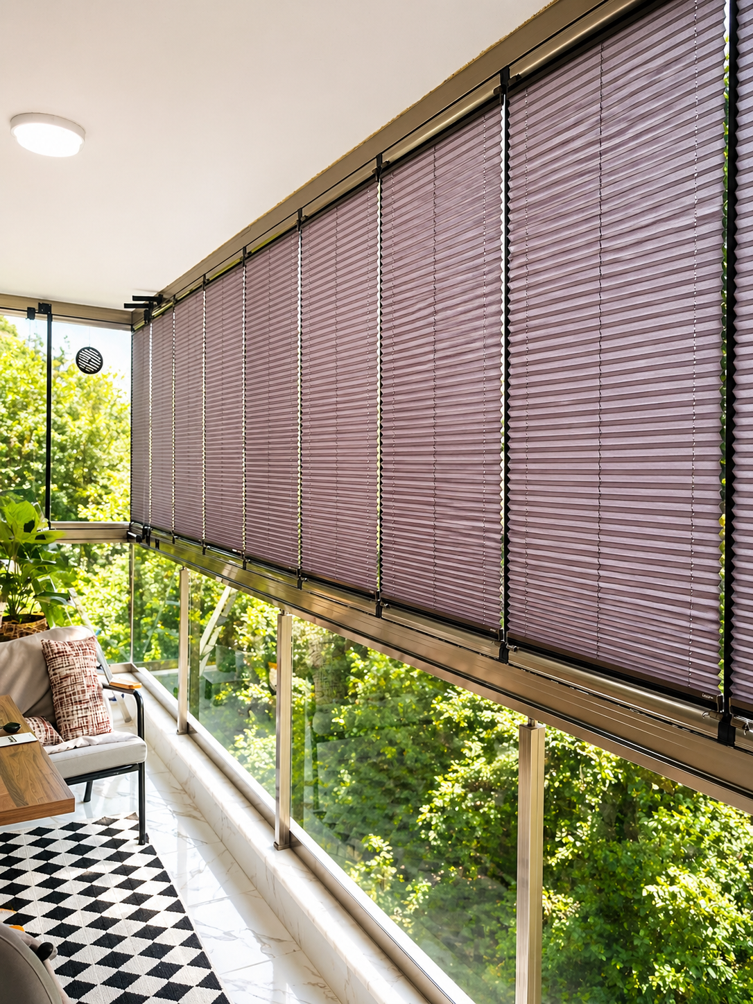 Pliseli Perde Sistemli Cam Balkon Uygulaması